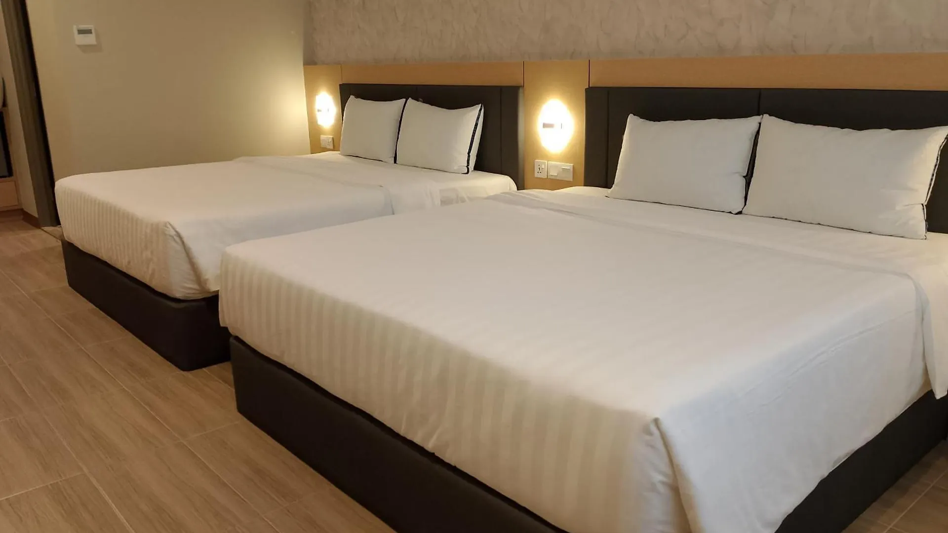 Forum Hotel Penang Джорджтаун